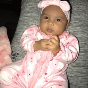 Meet your Posher, Yulenia